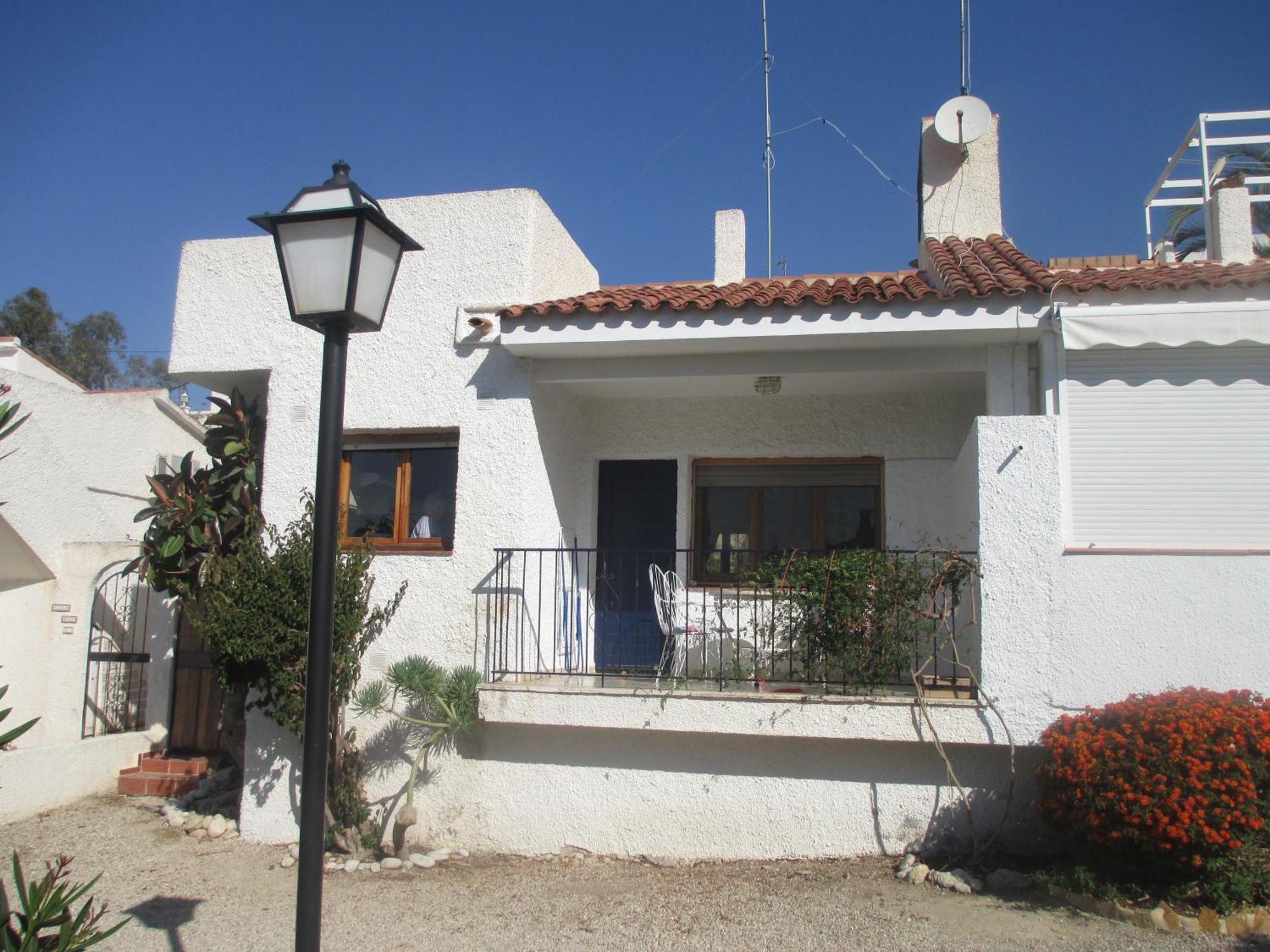Bungalow CASIOPEA Internet 300 Mb SAT SMARTTV El Campello Exterior foto